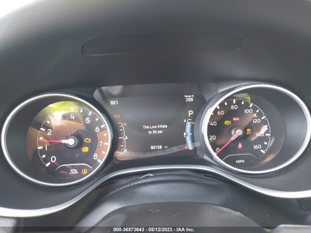3C4NJCBB2JT165376 Jeep Compass Latitude