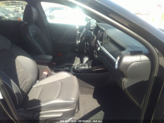 3KPF54AD4PE539615 KIA Forte Gt-line
