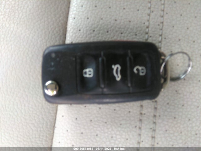 3VWD17AJ4GM322904 Volkswagen Jetta Sedan 1.8t Sport