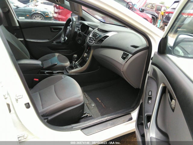 Hyundai ELANTRA SE 2016 5NPDH4AE0GH668793 Image 5