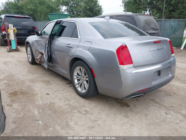 2C3CCAAG1JH117593 Chrysler 300 Touring L