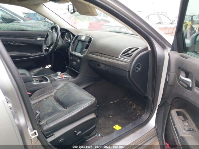 2C3CCAAG1JH117593 Chrysler 300 Touring L
