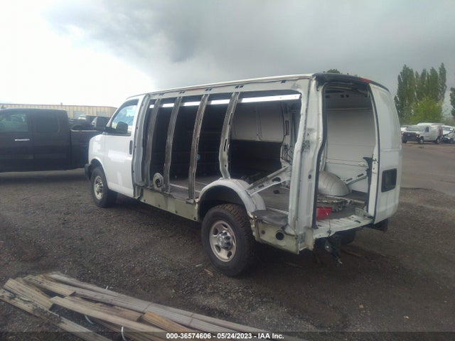 Chevrolet EXPRESS CARGO VAN 2019 1GCWGAFP3K1185853 Image 4