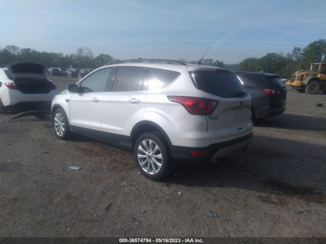 1FMCU9HDXKUB23521 Ford ESCAPE SEL