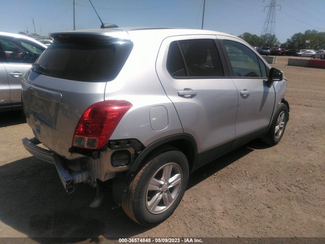 Chevrolet TRAX LS 2021 KL7CJKSB0MB301220 Image 4
