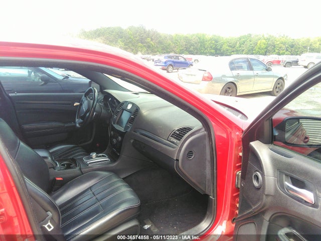 2C3CCABG8FH818217 Chrysler 300 300s