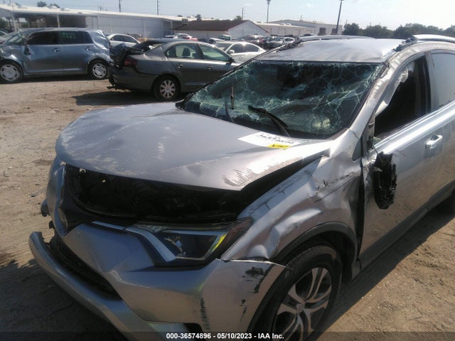 2018 TOYOTA RAV4 LE VIN: JTMZFREV2JJ198767