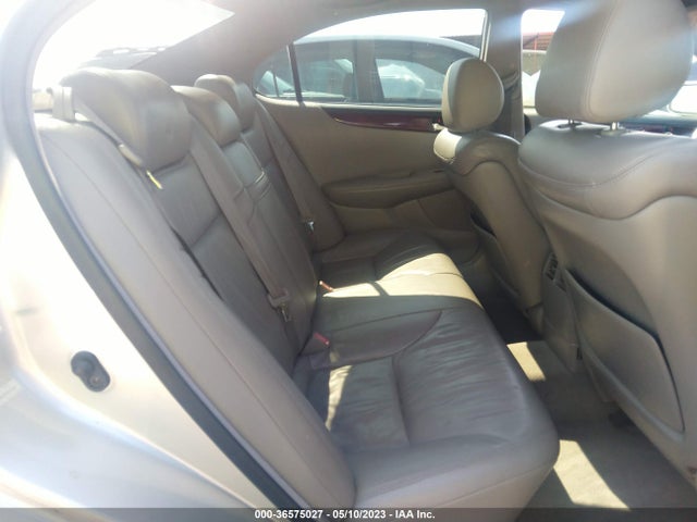 2002 LEXUS ES 300 VIN: JTHBF30GX20067602