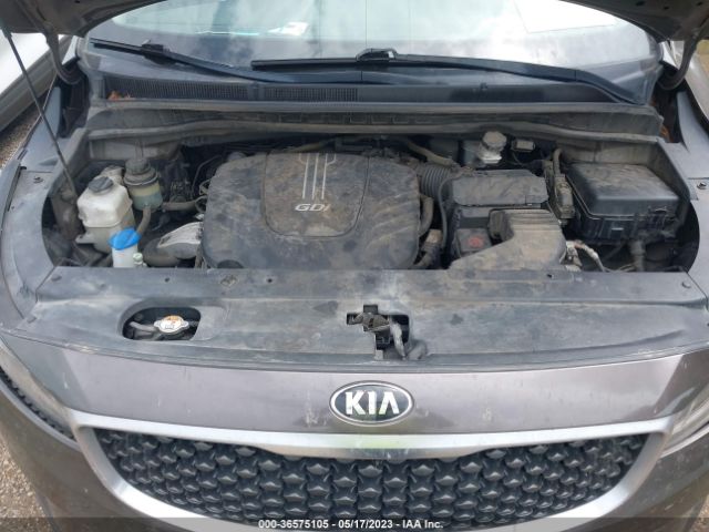 KNDMB5C17G6151468 KIA SEDONA LX