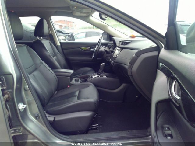 JN8AT2MV5HW022294 Nissan Rogue Sl