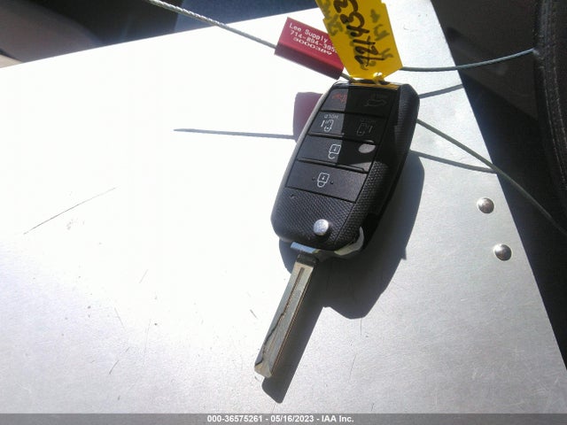 2021 Kia Sedona, VIN: KNDMB5C15M6662611