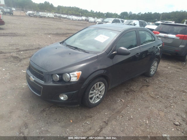 Chevrolet SONIC LT 2016 1G1JC5SH5G4173519 Image 2