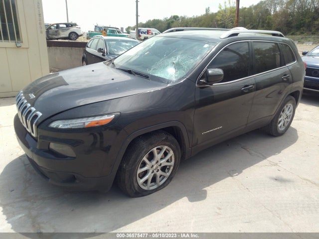 1C4PJLCB7FW770762 Jeep Cherokee Latitude