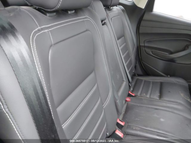 1FMCU0HD1KUA89769 Ford ESCAPE SEL