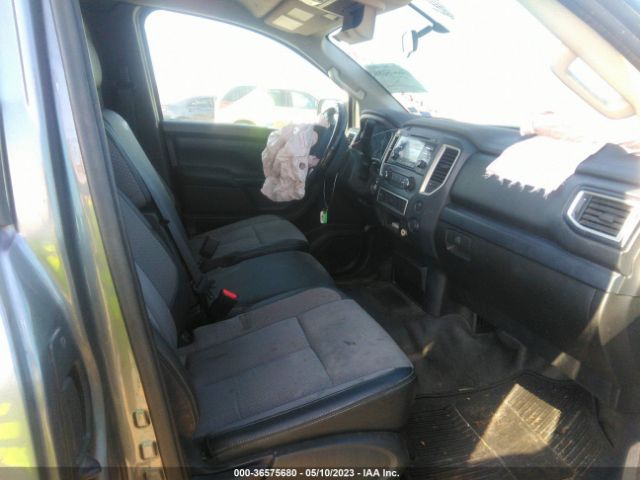1N6AA1CK5HN558295 Nissan TITAN S