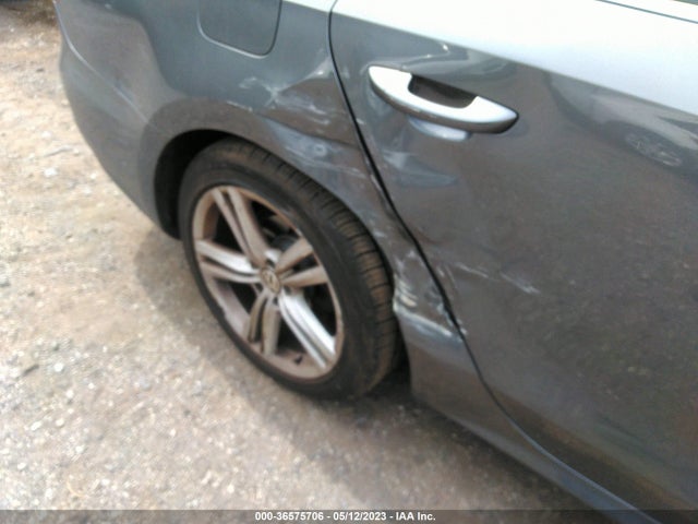 1VWBT7A35EC048551 Volkswagen Passat Se W/sunroof