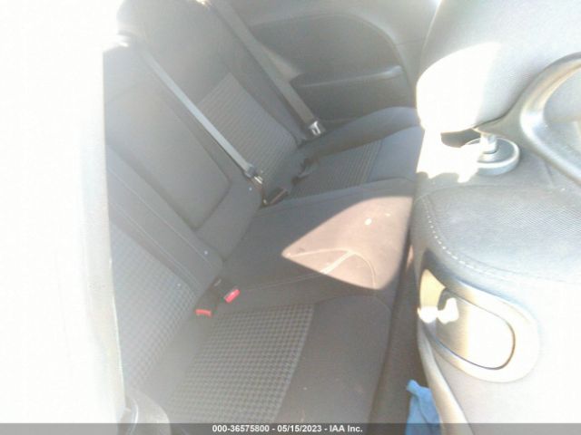 2C3CDZAG0GH331530 Dodge Challenger Sxt