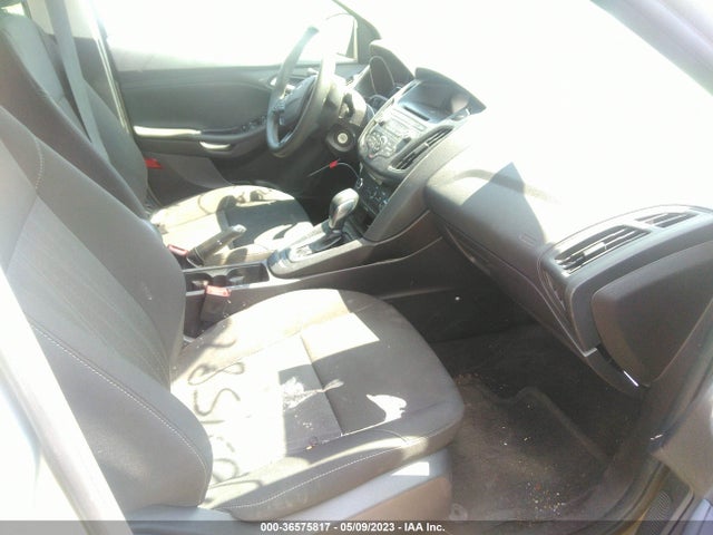 Ford FOCUS SE 2015 1FADP3F20FL216760 Image 6