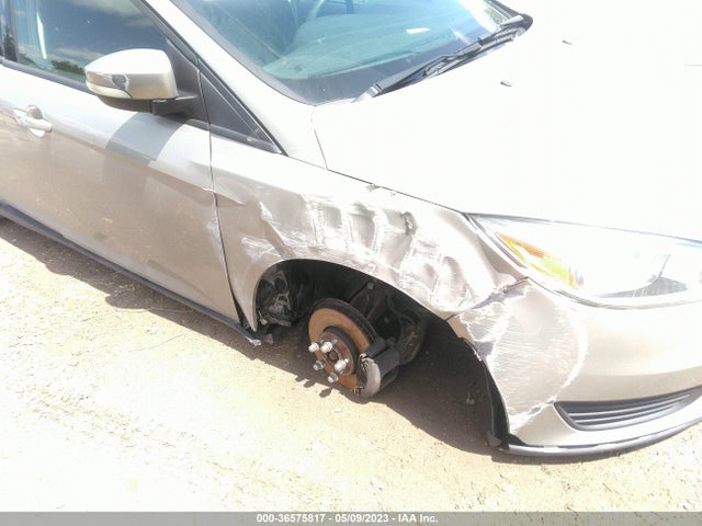 Ford FOCUS SE 2015 1FADP3F20FL216760 Image 7