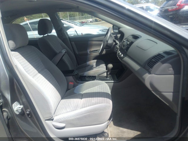 2005 TOYOTA CAMRY LE/XLE VIN: 4T1BF32K55U608891