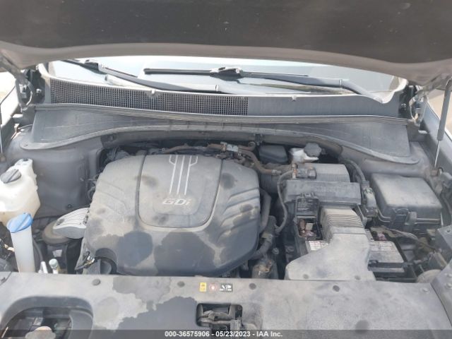 5XYPGDA52JG371961 KIA Sorento Lx V6