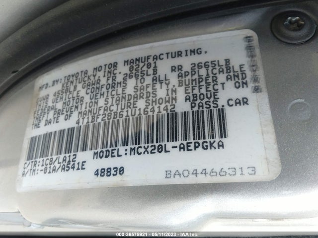 2001 TOYOTA AVALON XL W/BUCKET SEATS VIN: 4T1BF28B61U164142