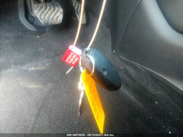 JN8AT2MT5HW133233 Nissan Rogue Sl