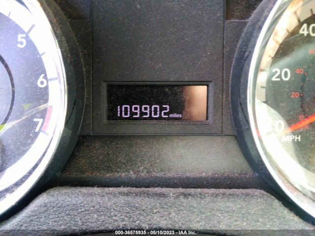2011 DODGE GRAND CARAVAN MAINSTREET VIN: 2D4RN3DG3BR709194