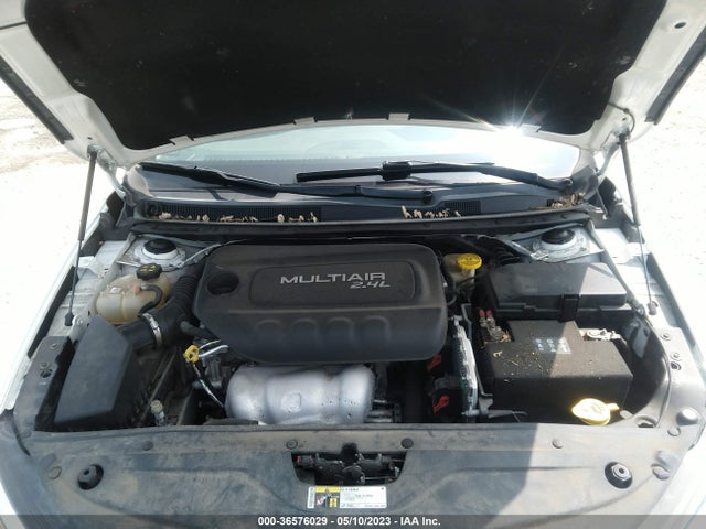 1C3CCCAB6FN504686 Chrysler 200 Limited