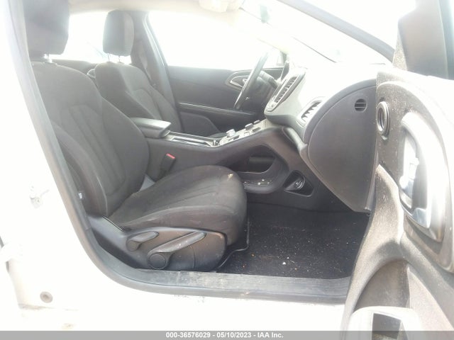 1C3CCCAB6FN504686 Chrysler 200 Limited