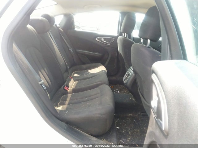 1C3CCCAB6FN504686 Chrysler 200 Limited