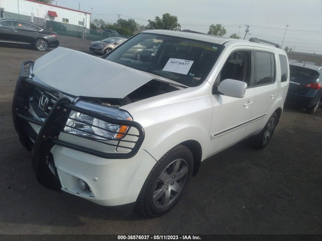 Honda Pilot Touring 2014 5FNYF4H93EB056664 Image 2