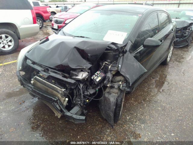 KNADM4A3XE6323236 KIA RIO LX