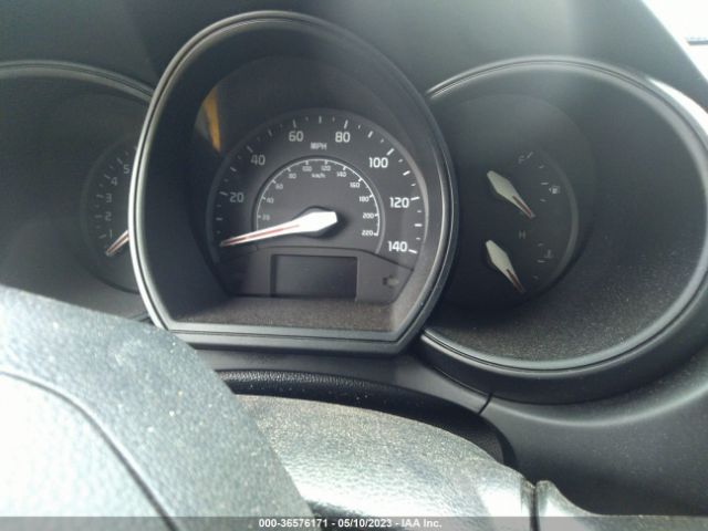 KNADM4A3XE6323236 KIA RIO LX