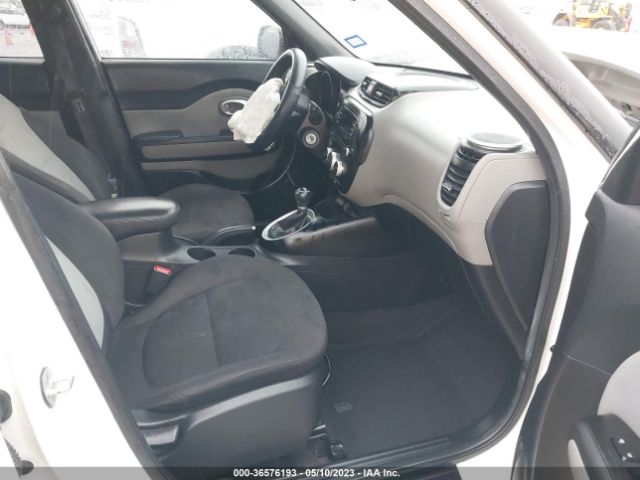 KNDJN2A21F7133853 KIA Soul Base