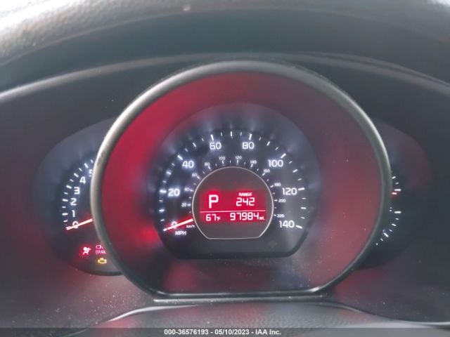 KNDJN2A21F7133853 KIA Soul Base