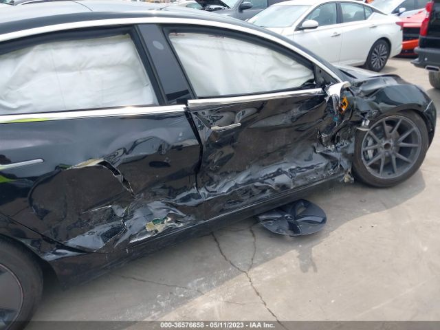 2019 TESLA MODEL 3 5YJ3E1EA0KF415796 Photo 5