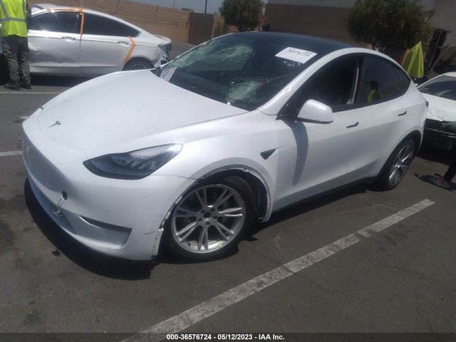 7SAYGDEE9NF346778 Tesla Model Y Long Range