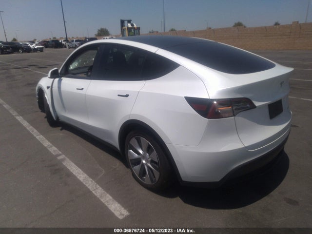 7SAYGDEE9NF346778 Tesla Model Y Long Range