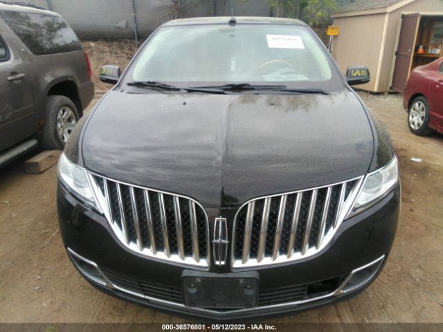 2LMDJ8JK3EBL05589 Lincoln MKX