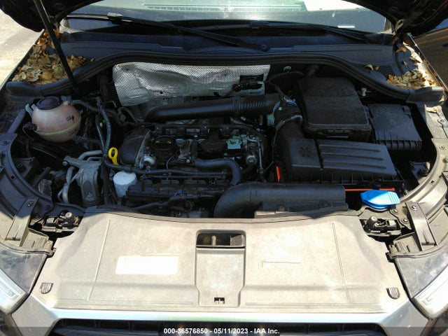 WA1BCCFS2JR026827 Audi Q3 PREMIUM