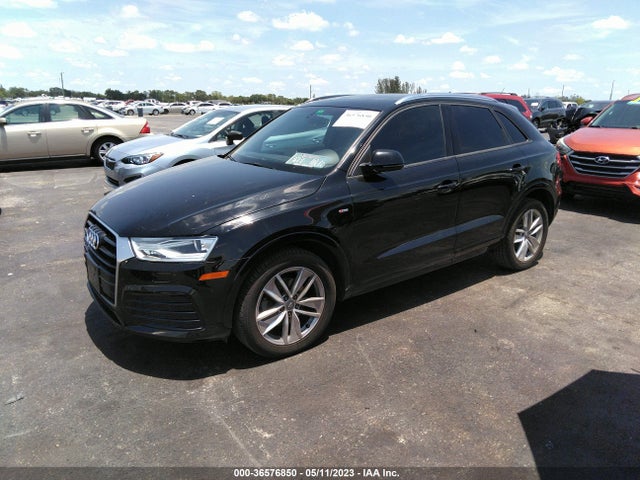 WA1BCCFS2JR026827 Audi Q3 PREMIUM