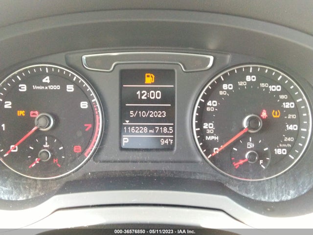 WA1BCCFS2JR026827 Audi Q3 PREMIUM