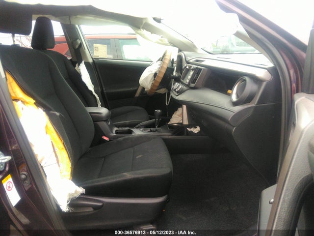 Toyota RAV4 LE 2018 2T3ZFREVXJW499014 Image 6