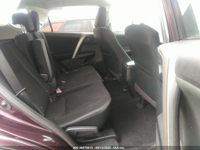 Toyota RAV4 LE 2018 2T3ZFREVXJW499014 Image 9