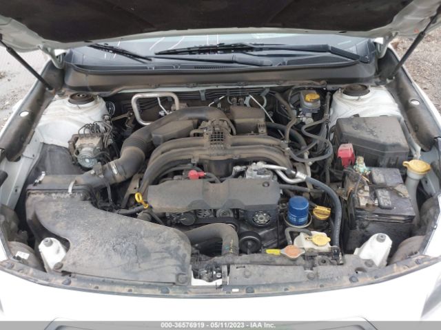 4S3BNAF67H3051176 Subaru Legacy Premium