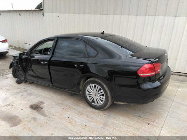 1VWAT7A35EC073428 Volkswagen PASSAT S