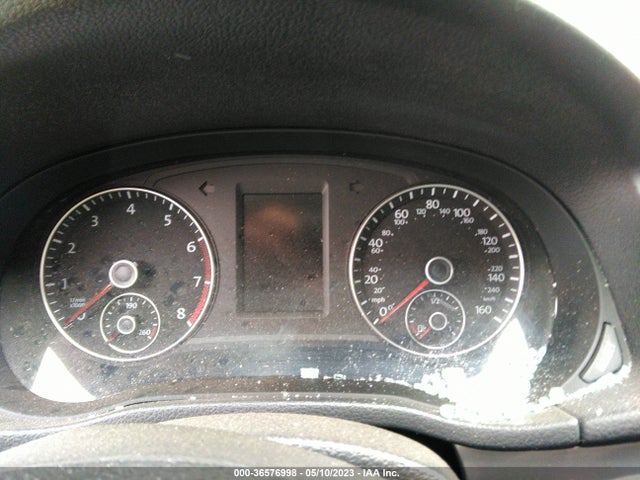1VWAT7A35EC073428 Volkswagen PASSAT S