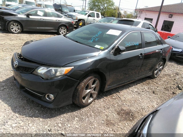2012 TOYOTA CAMRY SE/XLE VIN: 4T1BK1FK3CU519845