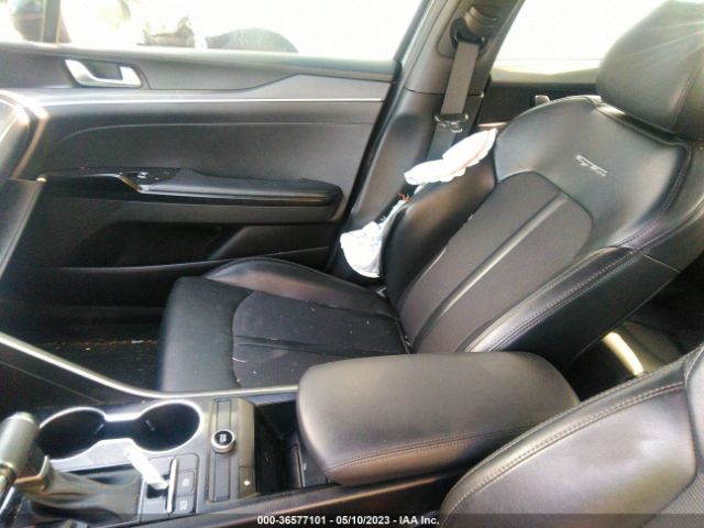 5XXG64J28NG139075 KIA K5 Gt-line